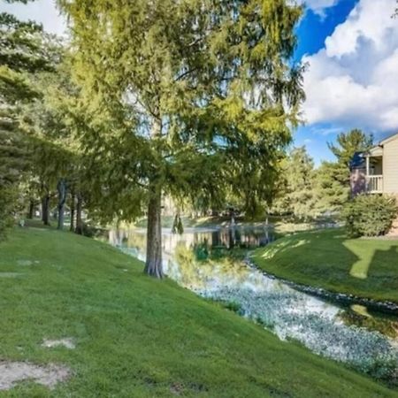 Watchtower Condo At Eagle Creek Индианаполис Экстерьер фото